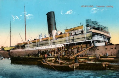 Stoomboot kolen, Port Said, Egypte, 20e eeuw
