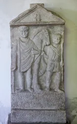 Stele, Valerio Alucenzio, steen, III eeuw