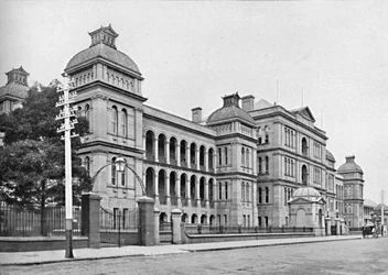 Sydney Hospital, Macquarie Street, c1900