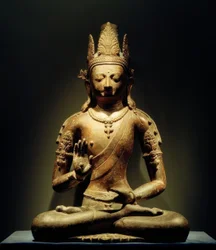 Tathagata Amoghasiddhi / Beeldhouwwerk, 11e eeuw