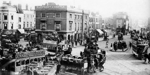 The Elephant and Castle tijdens de tijd van de paardentram, Londen, 1926-1927