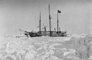 De Fram in het ijs, 1895