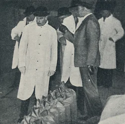 De interesse van de koning in de industrie, ca. 1933, 1937
