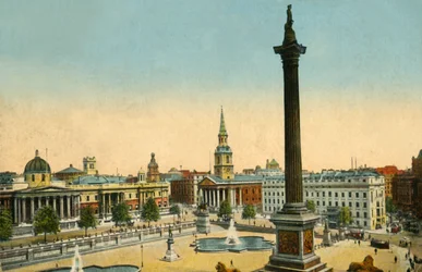 De National Gallery en Nelsons Kolom, Trafalgar Square, Londen, ca. 1910