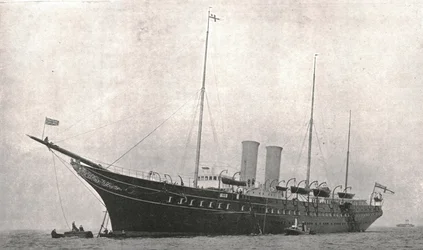 Het koninklijk jacht verlaat Cowes, Isle of Wight, 6 augustus 1902