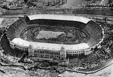 De eerste bekerfinale in Wembley Stadium, Londen, 1923