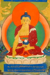 Tibetaans boeddhisme; kleurrijke muurschildering die de Boeddha in meditatie afbeeldt; Bhumisparsha Mudra; Bhumisparshamudra die moeder aarde oproept; Paleis van Panchen Llama; Tashilhunpo-klooster; Shigatse; Himalaya; Tibet Autonome Regio; Volksrepubliek 