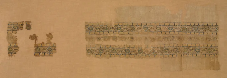 Tiraz met goud, 1094 - 1101