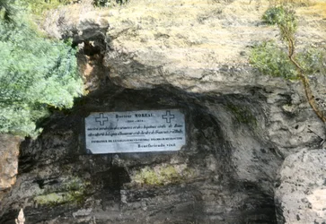 Graf van Dokter Moreau, Hammam Meskoutine, Algerije