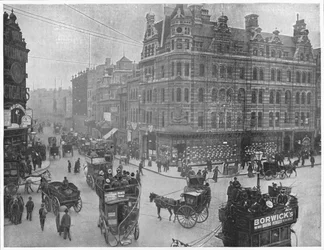 Hoek van Tottenham Court Road, Londen, ca. 1903