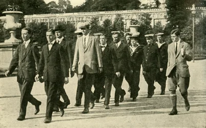 Training van rekruten in de Royal Naval Volunteer Reserve, Eerste Wereldoorlog, 1914, ca. 1920