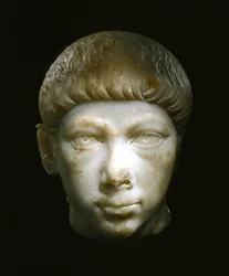 Valentinianus II of Gratianus, 4e-eeuwse Romeinse keizers