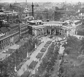 Overwinningsparade door de Admiralty Arch en de Mall, 19 juli 1919, 1926