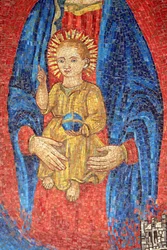 Maagd en kind. Italië. Basiliek van de Aankondiging, Nazareth, Israël