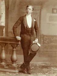 Huwelijksportret, 1880s