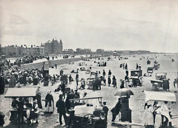 Weston-Super-Mare - Een zomers tafereel op het strand, 1895