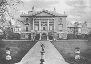 White Lodge, het huis van koningin Mary voor haar huwelijk, en de geboorteplaats van Edward VIII, 1936