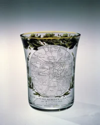 Geblazen, gekleurd en geëmailleerd beker gedecoreerd door Samuel Mohn, 1813-14