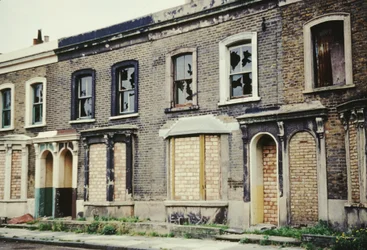 Dichtgemetselde huizen, Camberwell, 1967