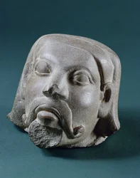 Gebufferde zandstenen hoofd van een buitenlander, Sarnath, 3e eeuw v.Chr.