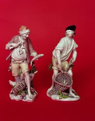 Chelsea figuren van dronken vissers naar Meissen originelen c.1755