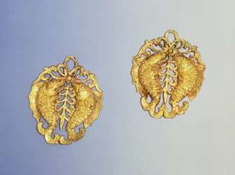Chinese hangers, 17 karaat verguld, Tang-dynastie, 618-907 na Christus