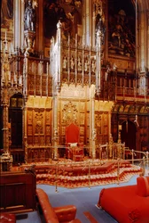 De Troon van de Soeverein in het House of Lords, Westminster, gebouwd ca. 1844