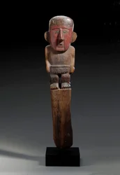 Een Chimu houten figuurmarkering, c.1100-1400