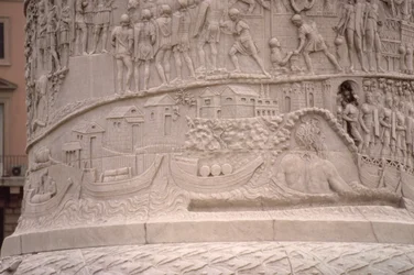 Een Romeinse Haven en de Constructie van een Romeins Kamp, van de Zuil van Trajanus, 2e eeuw na Chr. (gehouwen steen) (detail)