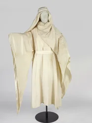 Arabische gewaden en een hoofddoek, bekend als een keffiyah, behorend tot T E Lawrence