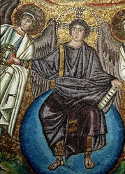 Christus en engelen, detail van boven de apsis, 6e eeuw (mozaïek)