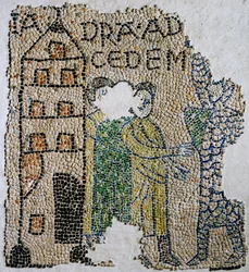Kerk van Sint Johannes Evangelist, Vierde Kruistocht, Fragmenten van mozaïekvloeren die Venetianen voorstellen, Ravenna, Emilia-Romagna, Italië