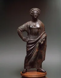 Etruskische beschaving: ""jonge vrouw"" Bronzen beeldhouwwerk, sd