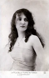 Miss Frankrijk 1920 (ansichtkaart)