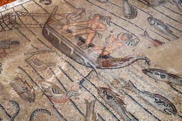 Patriarchale Basiliek van Aquileia. Mozaïekvloer met christelijke symboliek, 4e eeuw. Italië.