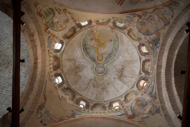 Uitzicht op de fresco in de doopkapel, kathedraal van St. Stefanus, Concordia Saggitaria, provincie Venetië, Veneto, Italië