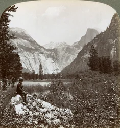 North Dome, Half Dome en Clouds Rest, Yosemite Valley, Californië, VS, 1902