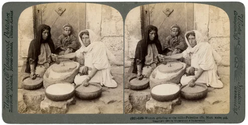 Vrouwen die malen bij de molen, Palestina