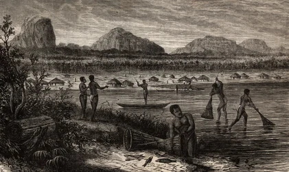 Bij de watervallen van de Rovuma (Mozambique), de visactiviteiten