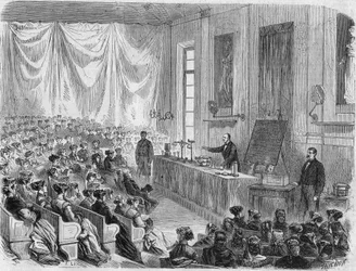 Opening van cursussen voor jonge meisjes aan de Sorbonne in 1867. Gravure naar de tekening van Mr. Lix