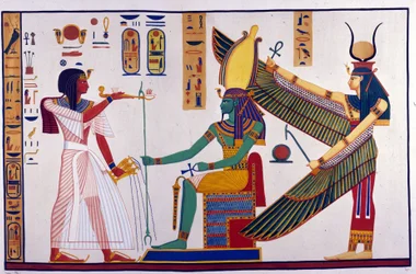 Farao Ramses IV brengt offers aan Ptah-Sokari-Osiris. Achter Osiris staat Isis