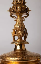 Reliek kruis. Metaalbewerking met juwelen. Oorsprong abdij (Saint-Amand Tournai, ex-Elnone). 16e eeuw. Detail.