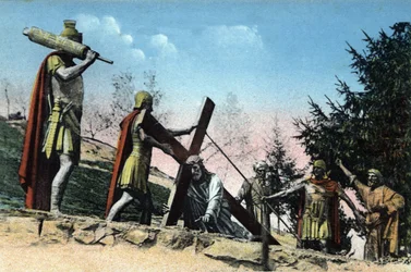 De Calvarieberg van Lourdes (kruisweg) (het kruis dragen): III Statie - Jezus valt onder het gewicht van zijn Kruis.