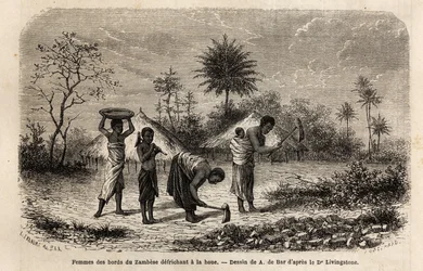 Vrouwen van de oevers van de Zambezi die een hak ontginnen en kinderen introduceren in landbouwarbeid. Gravure ter illustratie van Dr. Livingstone