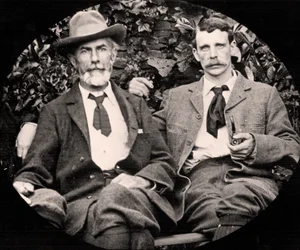 Edward Carpenter en zijn partner George Merrill, ca. 1900 (zw/w foto)