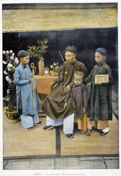 Gouverneur Dao Tan en zijn kinderen, ca. 1895, 