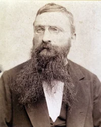 Portret van Auguste Rodin (1840-1917) gefotografeerd rond 1885