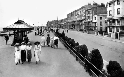 De promenade, West Worthing, West Sussex, begin 20e eeuw