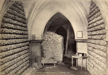 Crypte, St Leonard