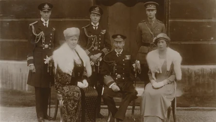 H.K.H. De Hertog van York, H.K.H. De Prins van Wales, H.K.H. Prins Hendrik, H.M. De Koningin